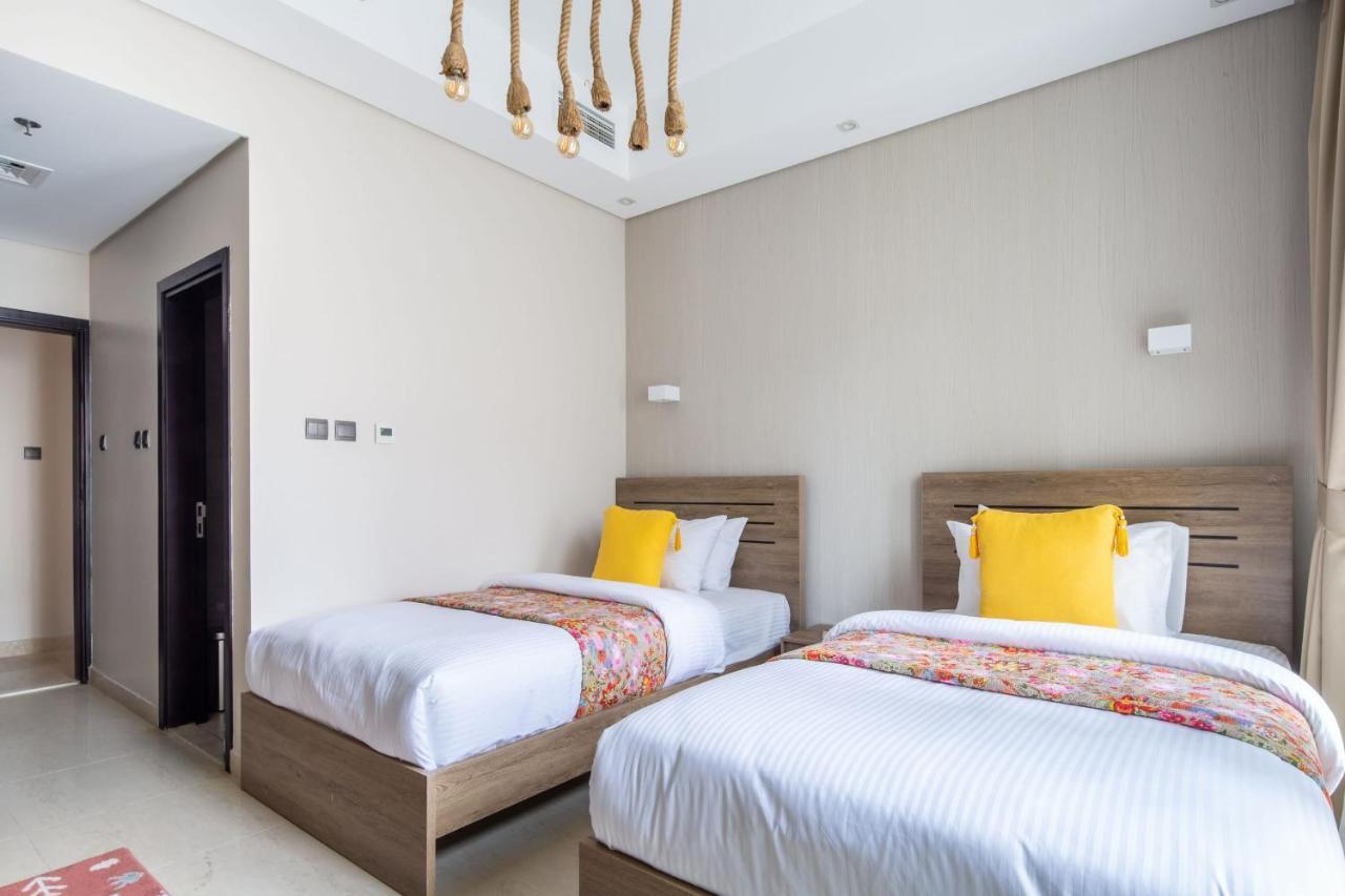 Frank Porter - Mon Reve Dubai Exterior photo