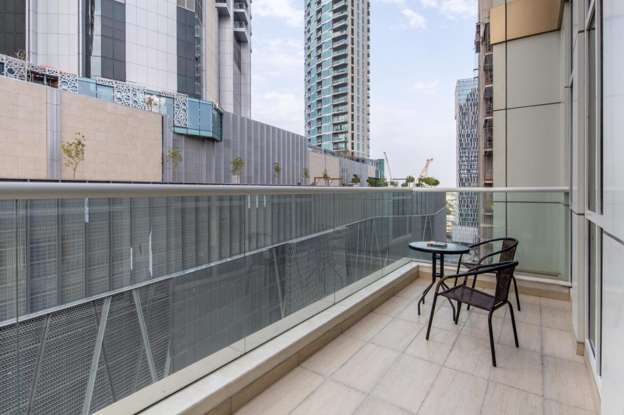 Frank Porter - Mon Reve Dubai Exterior photo
